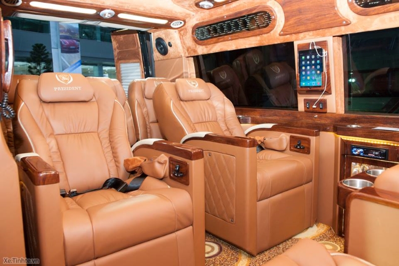 Nhà xe limousine Ninh Bình Hà Nội
