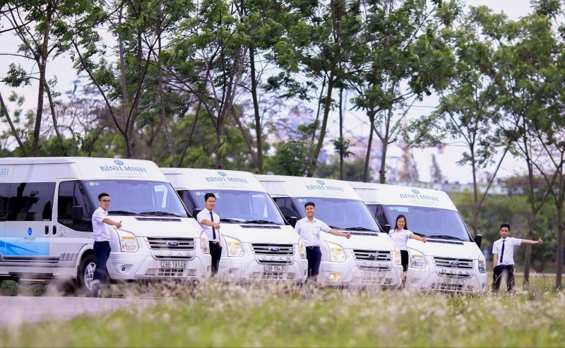 Xe limousine hà nội ninh bình đón tại nhà