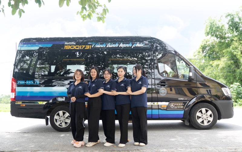X.E Việt Nam - Chuyên tuyến Hà Nội Ninh Bình