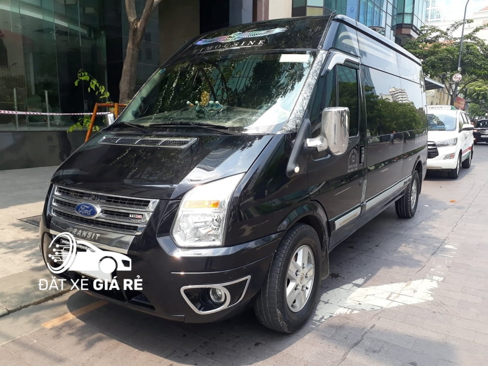 Thuê xe Limousine đi Hạ Long