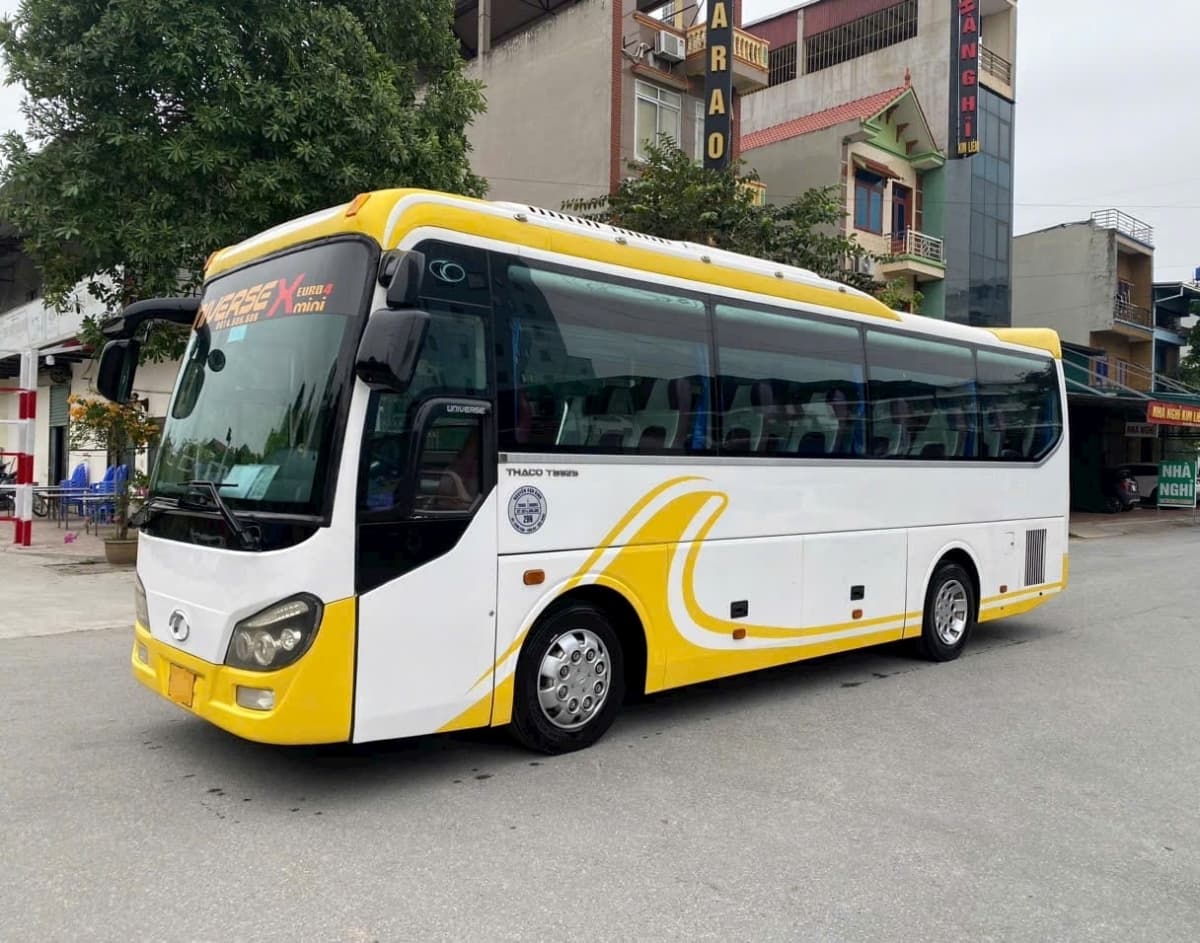 Thuê xe 45 chỗ Vĩnh Phúc - Hà Nội trọn gói